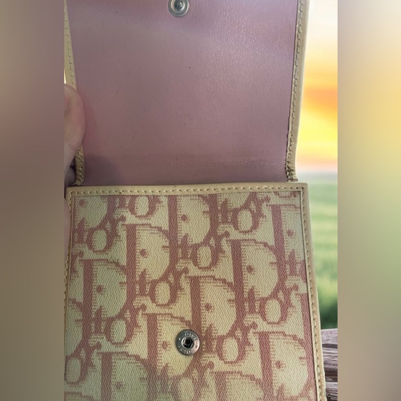 Christian Dior EUC Vintage Monogram Pink & Cream Trotter Compact Wallet - Picture 4 of 9